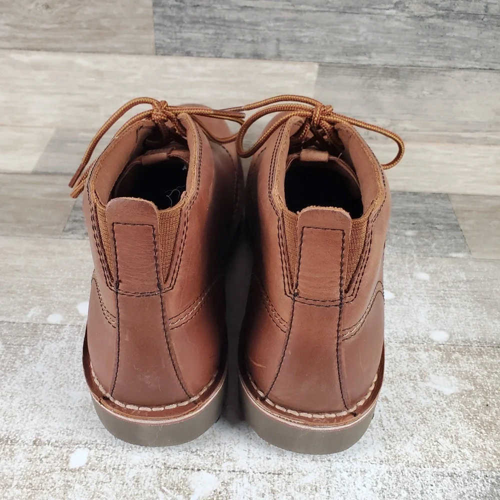 Clarks‎ Eastridge Mid Mens Chukka Boots Sz 9.5 Brown Leather Lace Up Ankle Boot